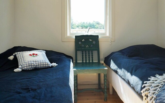 7 Person Holiday Home in Nösund