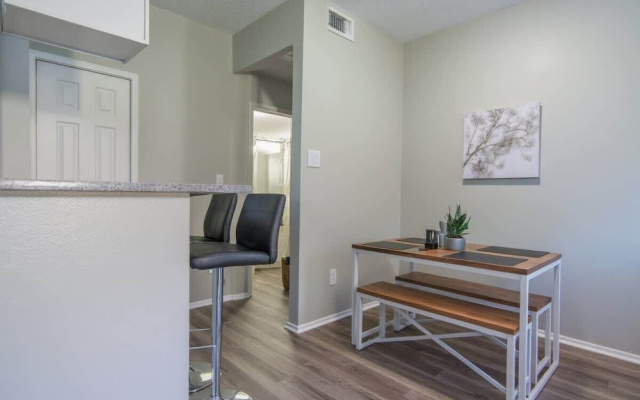 Irving Apartments