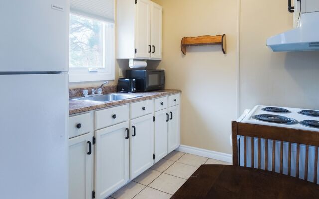 Georges Mountain Village