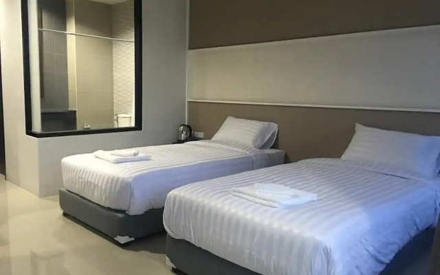 S-Tawan Hotel & Convention