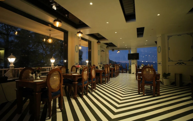 Oakhill Resort