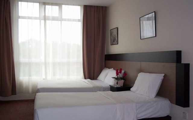 World Youth Hotel