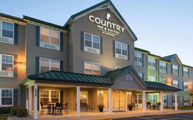 Country Inn & Suites by Radisson, Ankeny, IA