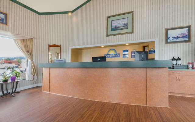 Days Inn by Wyndham Auburn