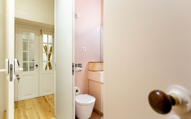 Alfama Design Suites Guesthouse