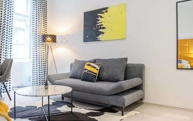 Modern 1BR Apartment Central Location