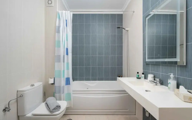 Lagos Ocean View 2 With Pool by Homing