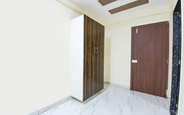 Fabhotel Prime Emerald I