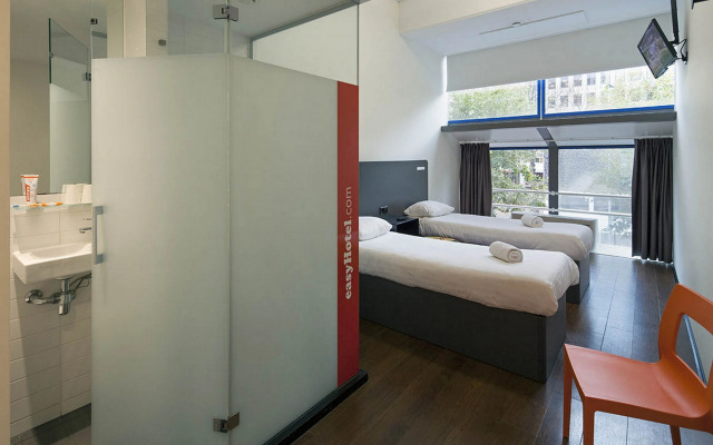 easyHotel Rotterdam City Centre