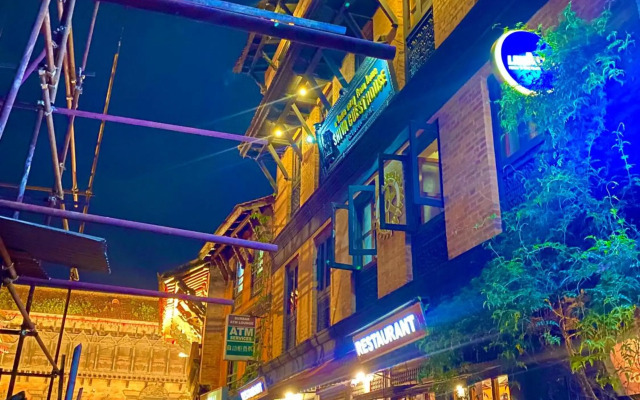Shiva Guest House