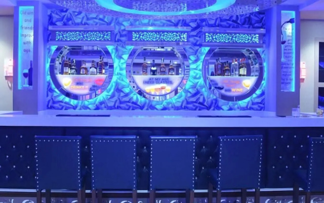 Hotel Ashish Continental