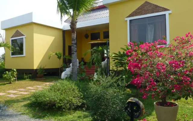 The Yellow House @ Chiang Mai