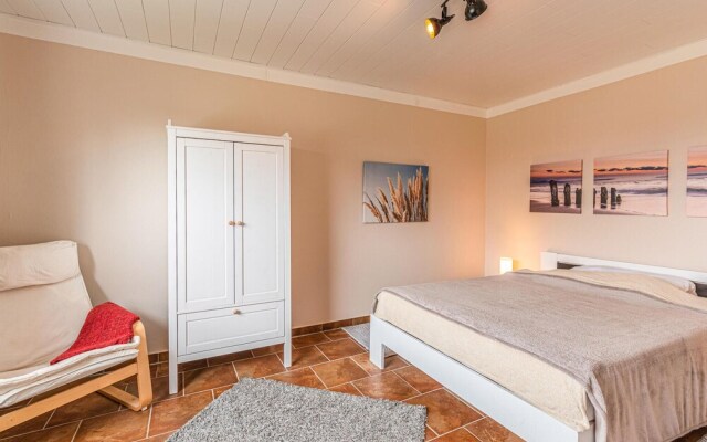 Stunning Home in Friedrichskoog With 3 Bedrooms, Sauna and Wifi