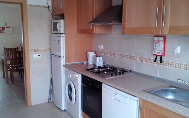 Remarkable 1-bed Apartment in Olhos de Agua