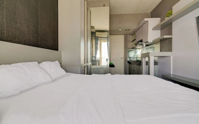 OYO Life 92889 Apartement Grand Sentraland Karawang By A.t Room