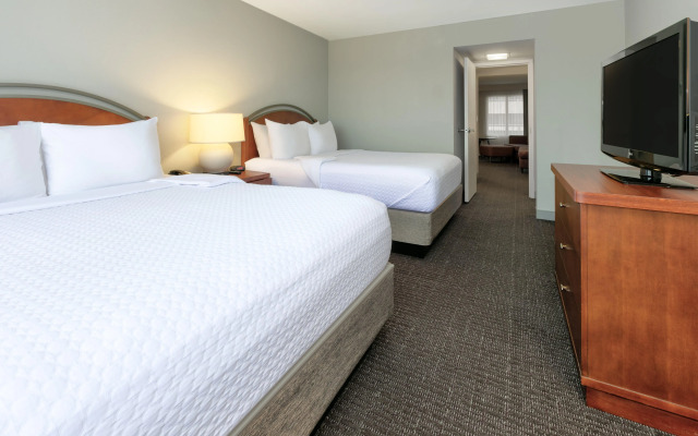 Crowne Plaza Suites Arlington by IHG