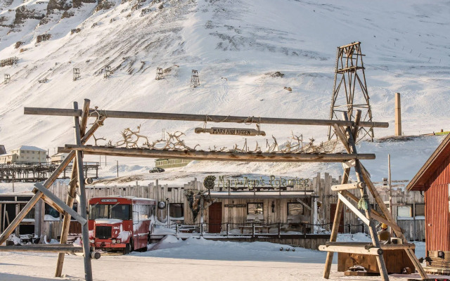 Mary-Ann's Polarrigg