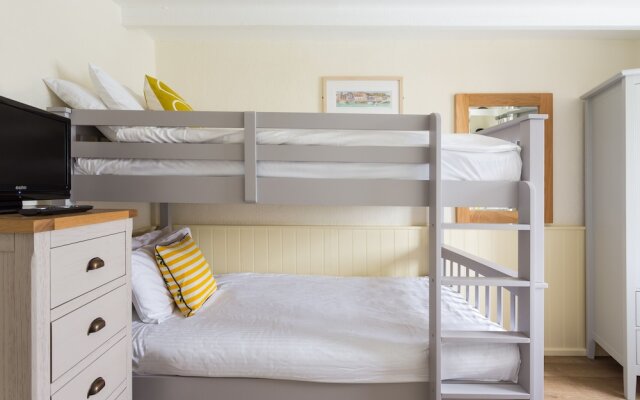 Oystercatcher Apartments