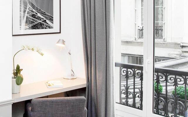 Luxury 3 Bedrooms Le Marais I By Livinparis