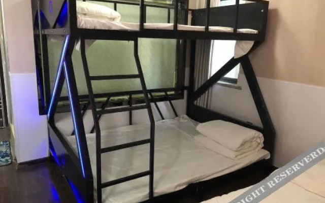 Weike Express  E-sports Hotel