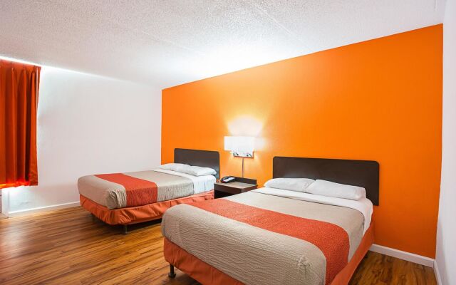 Motel 6-Vicksburg, MS