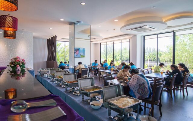 Coco View Hotel