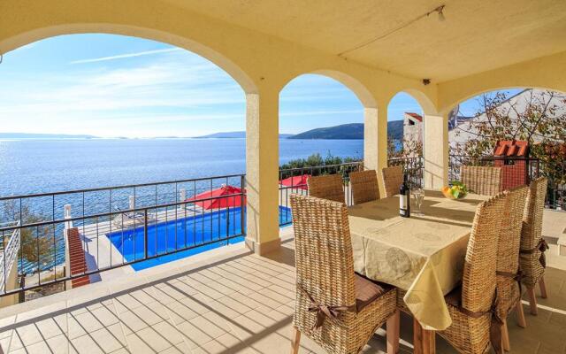 Villa Ante - 6m from the sea