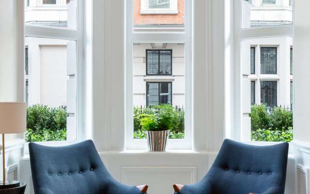 Radisson Blu Hotel, London Tottenham Court Road (formely Kenilworth)