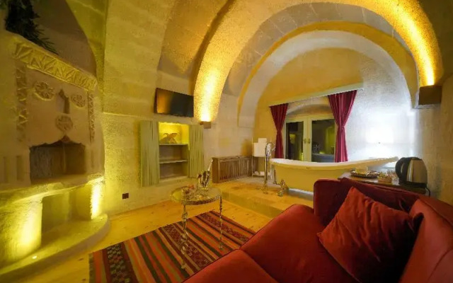 Takaev Cave Hotel