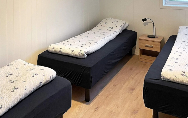 12 Person Holiday Home in Alfoten