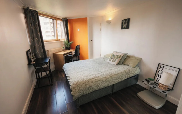 London Luxury Flat - Upper Whistler Walk