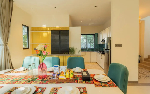 Luxe 4 BHK Villa Near Popular Beaches with Private Pool