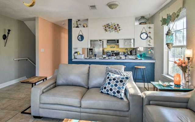 'breezy Heights' Townhome < 1 Mi to Beach