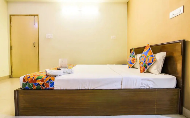 FabExpress Grand AR Residency