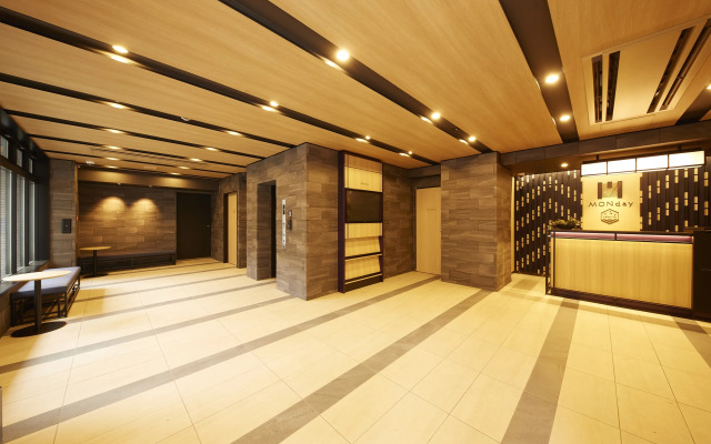 MONday Apart Premium GINZA SHINTOMICHO