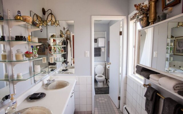 Hidden Valley Bed and Breakfast