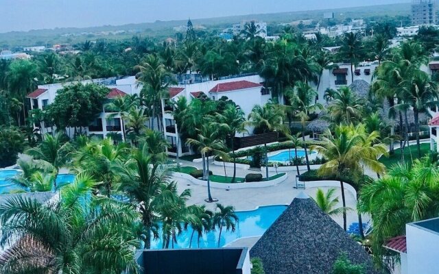 Boca del Mar Residence