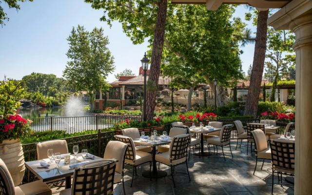 Westlake Village Inn
