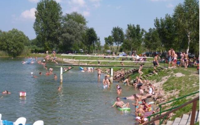 Achilles Park