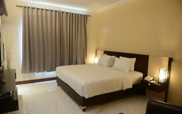 Hotel 88 Diponegoro