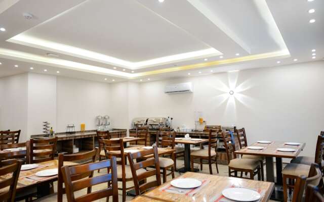 Petra Premium Hotel