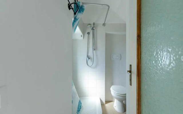 ALTIDO Great Flat with Balcony & Sea View near Beach