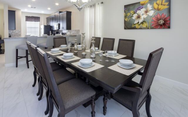 Mickeys Hideaway by VillaDirect