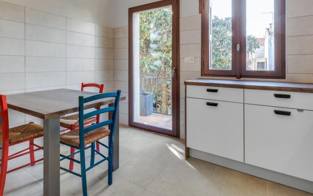 Alluring Holiday Home in Estagel with Private Pool