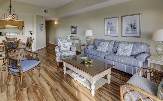 Shorewood 539 by RedAwning