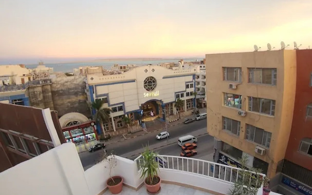 White Roof - Hurghada