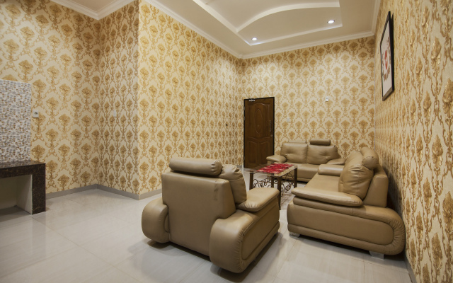 Capital O 540 Esther Hotel