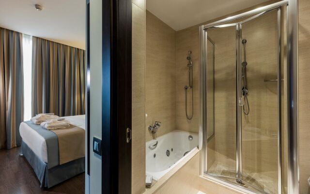 LCB Hotel Fuenlabrada NEW
