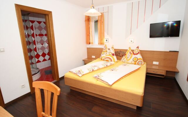 Spacious Holiday Home in Goldegg near Ski Lift