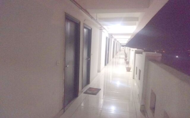 OYO 23668 Hotel The Hridhaan Regency